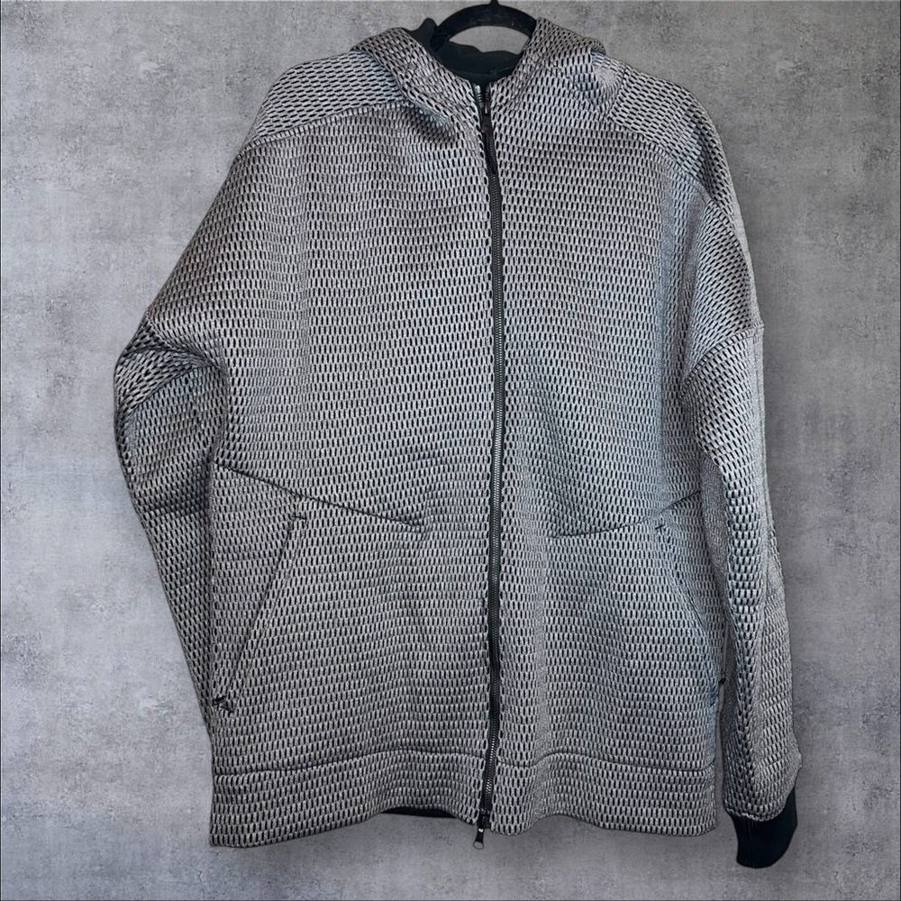 NWOT‎ Adidas Gray Textured Zip Up Sweater